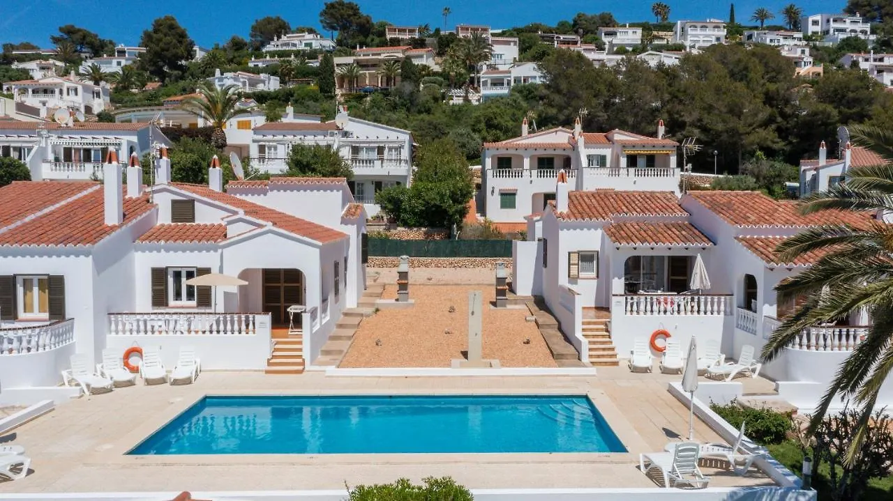 Villas 84 Est, Oest, Son Bou Hébergement de vacances