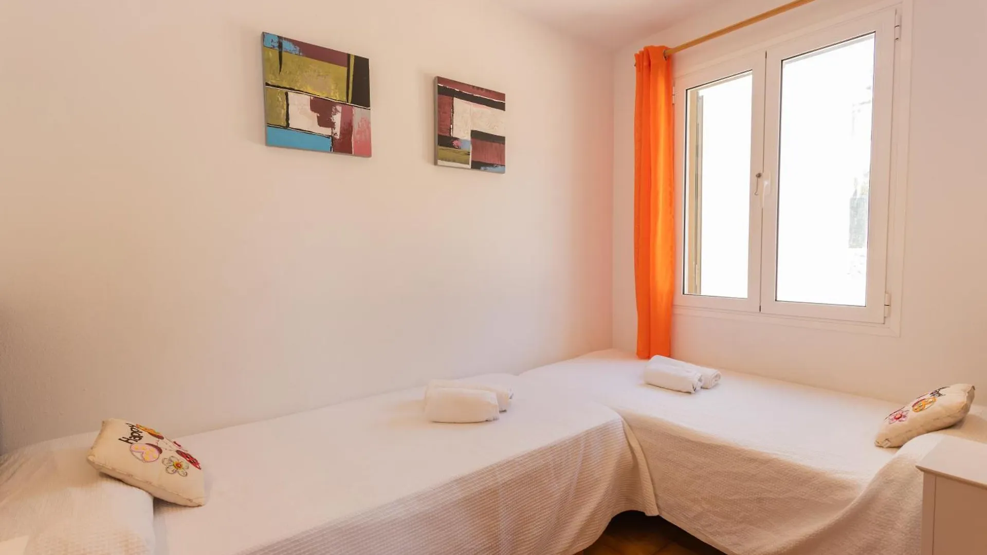 Hébergement de vacances Villas 84 Est, Oest, Son Bou