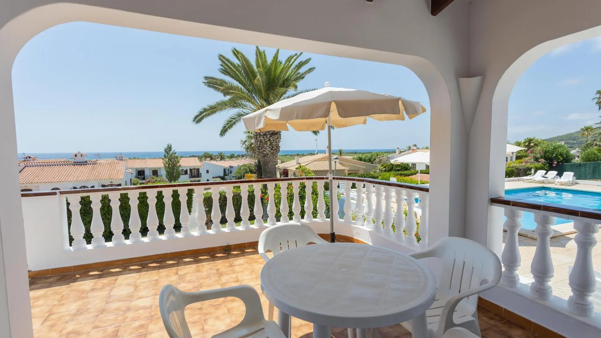 Hébergement de vacances Villas 84 Est, Oest, Son Bou
